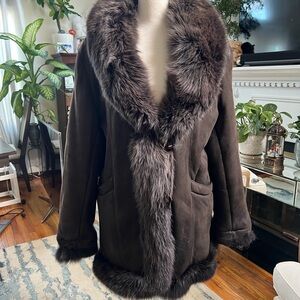Luxurious Dark Brown Teddy Jacket with Plush Fur